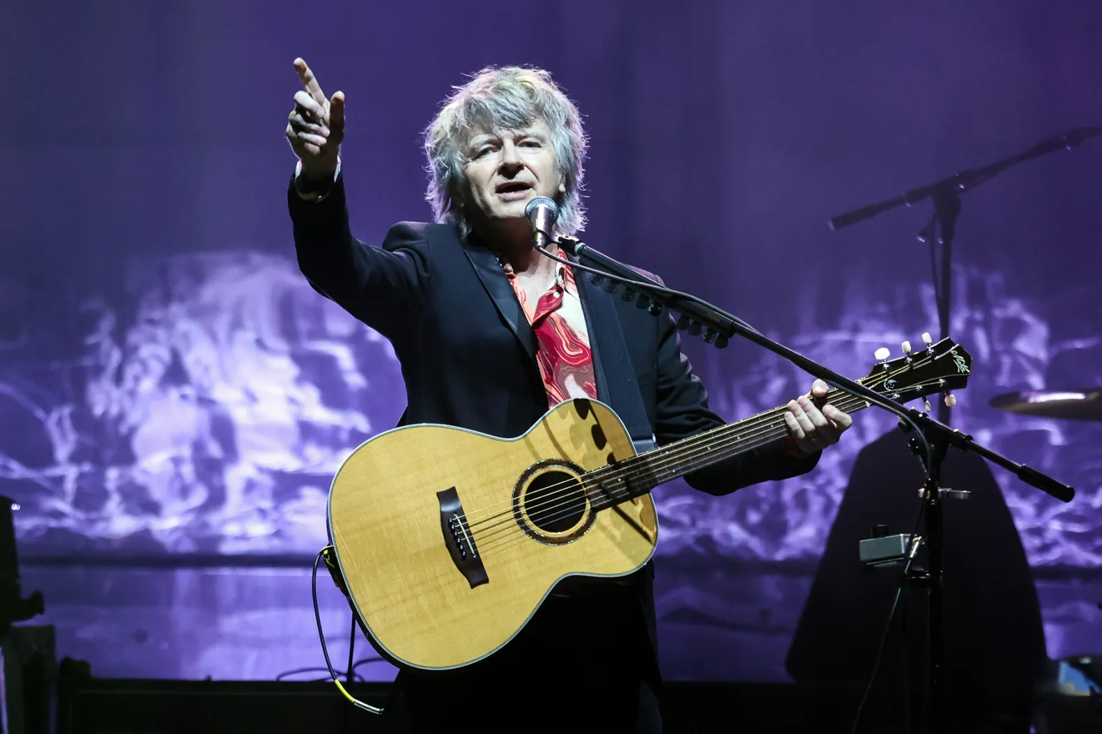 Neil finn